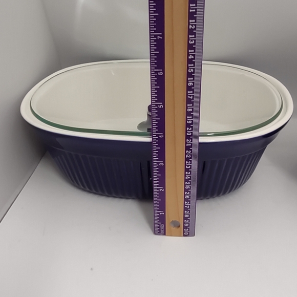 ROSHCO Cobalt Blue 9 1/2"w x 3"h Casserole Baking Dish With Knob Lid 1.5 qt. - Picture 2 of 5